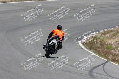 media/Apr-20-2025-AHRMA (Sun) [[393a79c373]]/Race/Group 5/Turn 4b/